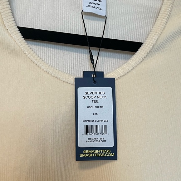 Smash & Tess Seventies Scoopneck Tee - Picture 3 of 3